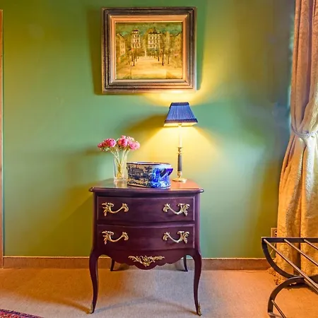 Bastide De Bellegarde Bed & Breakfast